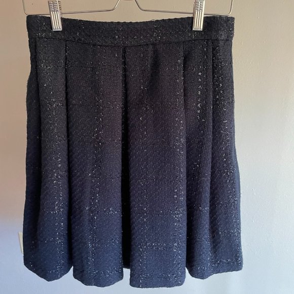 Banana Republic Navy Flare Mini Skirt, Size 2 - Picture 1 of 3